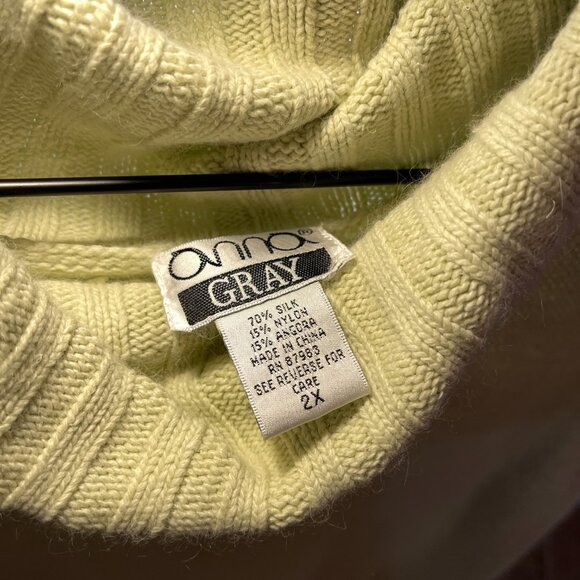 Vintage, oversize pistachio Angora/silk blend cowlneck 2x - Picture 3 of 4